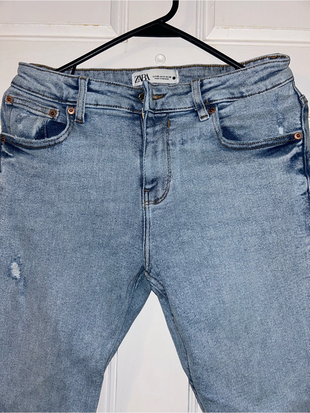 Zara Light Wash Straight Leg Jeans - Pale Blue